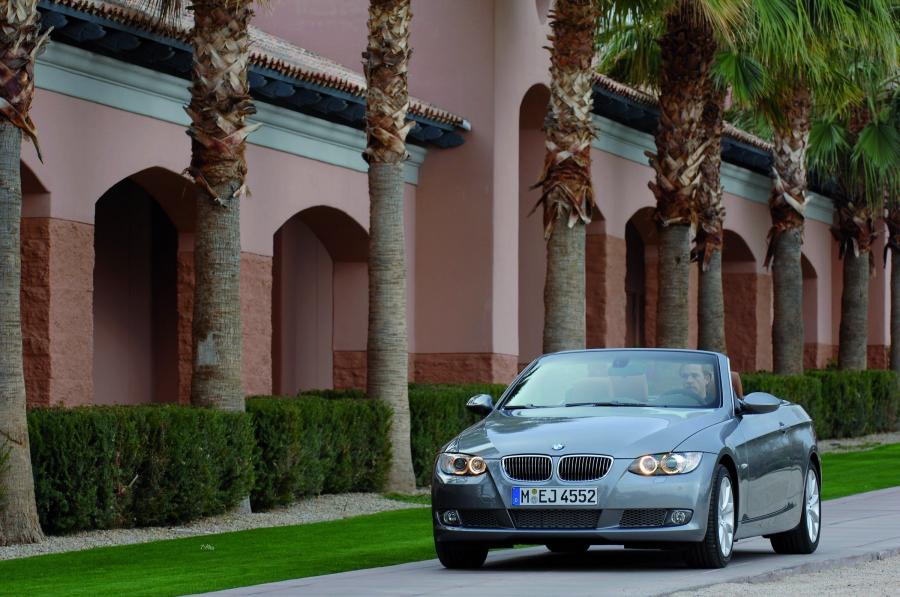  BMW 3-Series Convertible 2007 года  (фото 37 из 239)